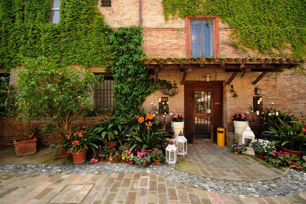 Azienda Agricola Palazzo Manzoni San Zaccaria Exterior photo